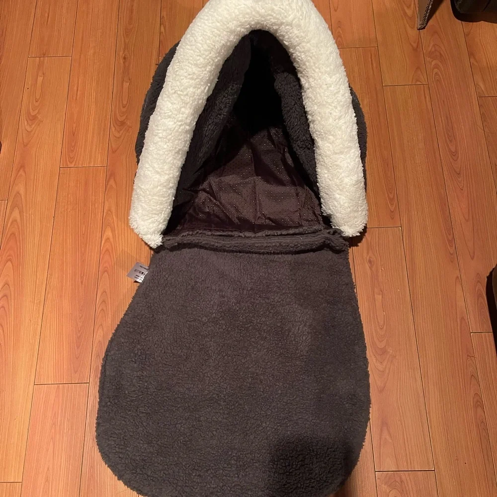 Pet Travel Sleeper - so cute!